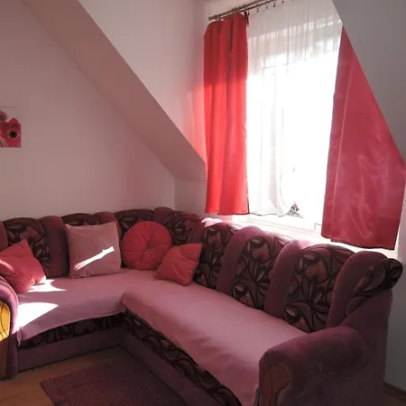 In Near Clean アパート ジブヌベク